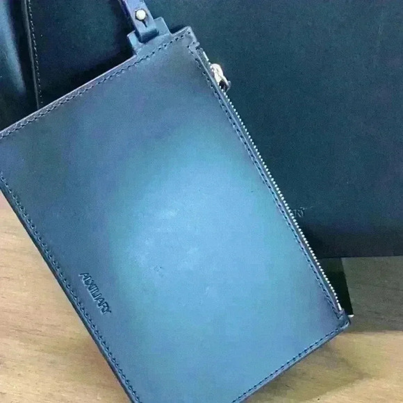 Alxiliary Black Leather Tote Bag - Picture 4 of 16